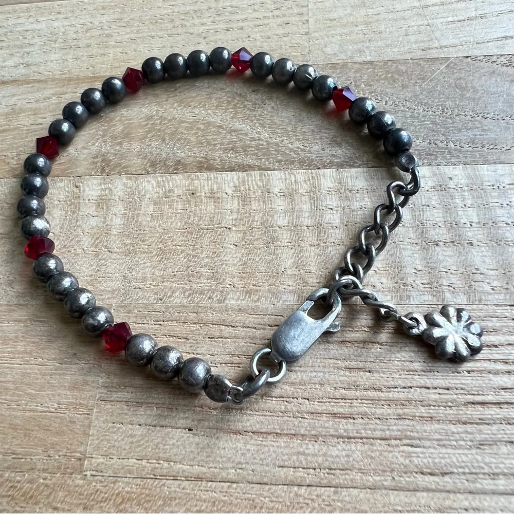 Vintage style 925 Sterling silver beaded bracelet ruby red crystal beads
